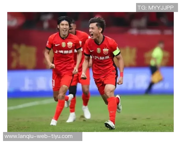 中超11月最佳阵容揭晓法比奥吴曦王燊超领衔泰山三外援入选